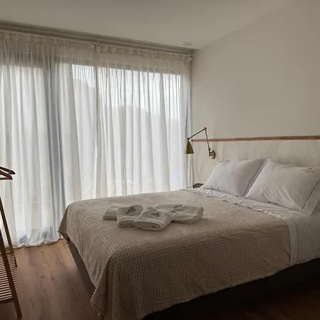 Os Figos Apartamento *